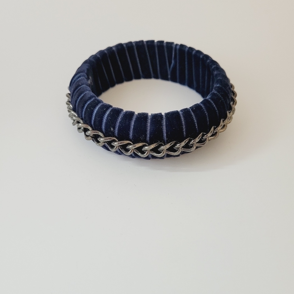 Upcycled Blue Velvet Wrap Chain Bangle‎ Bracelet